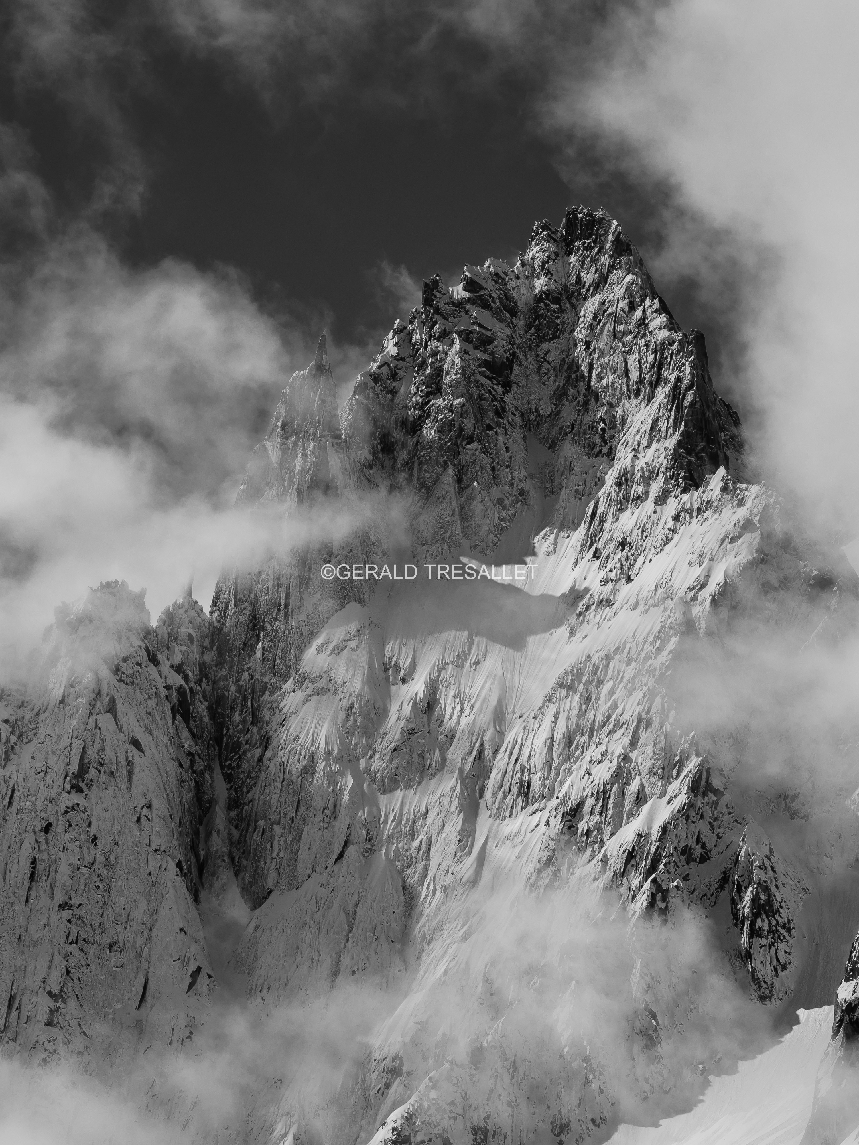 Aiguille des Grands Charmoz - Al701031